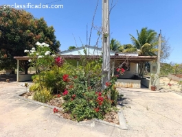 Chácara murada e escriturada med. 2 hectares L. Nova