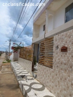Duplex em rua calçada e saneada de C. Novos R$-350.000,00