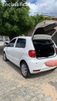Vende-se FOX 2013, 1.0, completo R$ 32.000,00